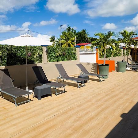 Evasion En Plein Coeur De La Ville T2 Jacuzzis Sauna Et Piscine Au Centre De Port-Louis Exterior foto